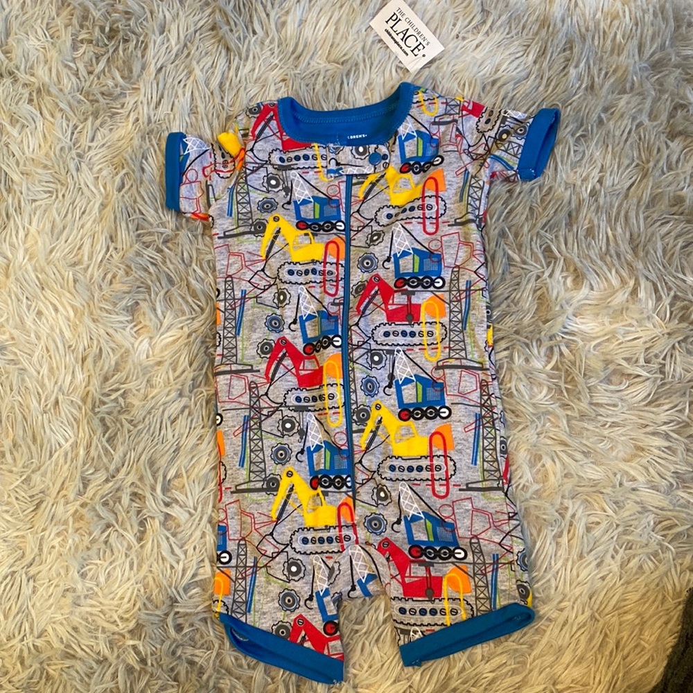 Baby short sleeve truck pajamas